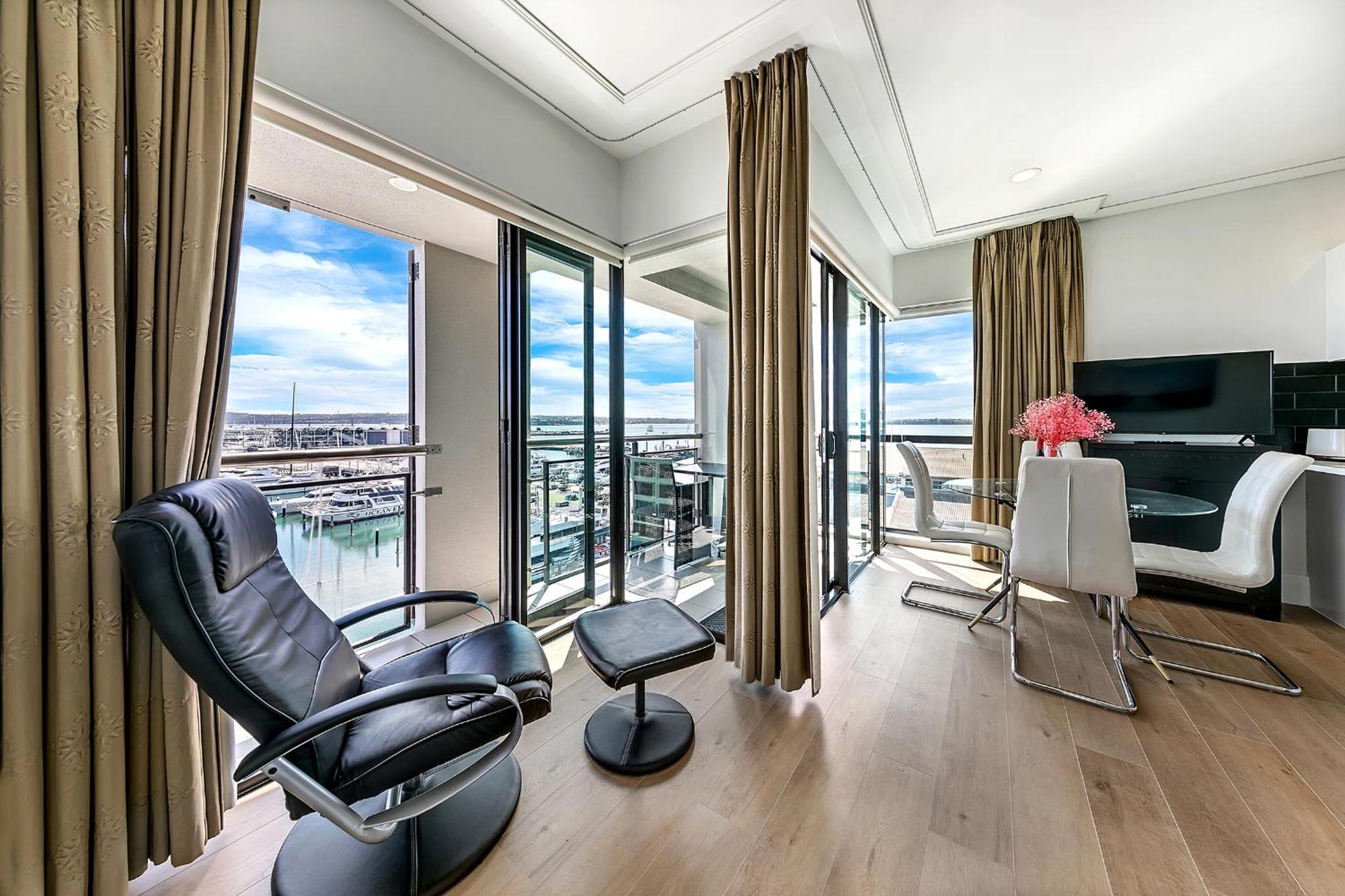 Exquisite Sun Soaked Corner Apartment Όκλαντ Εξωτερικό φωτογραφία
