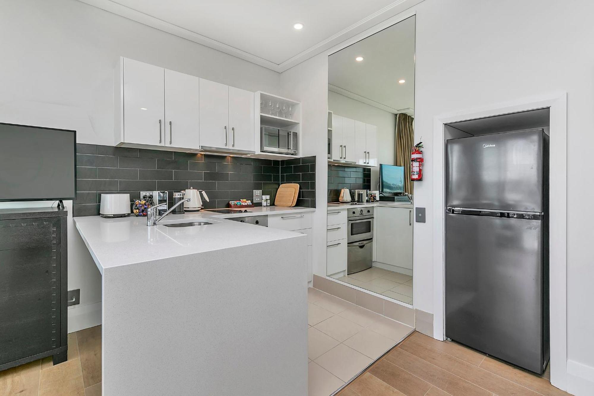Exquisite Sun Soaked Corner Apartment Όκλαντ Εξωτερικό φωτογραφία