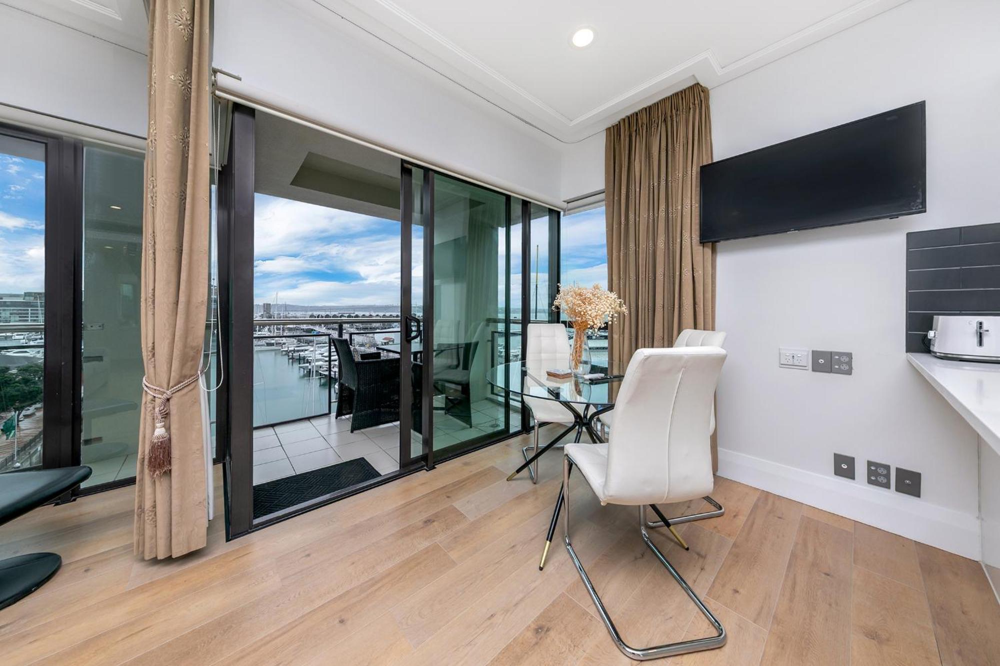 Exquisite Sun Soaked Corner Apartment Όκλαντ Εξωτερικό φωτογραφία